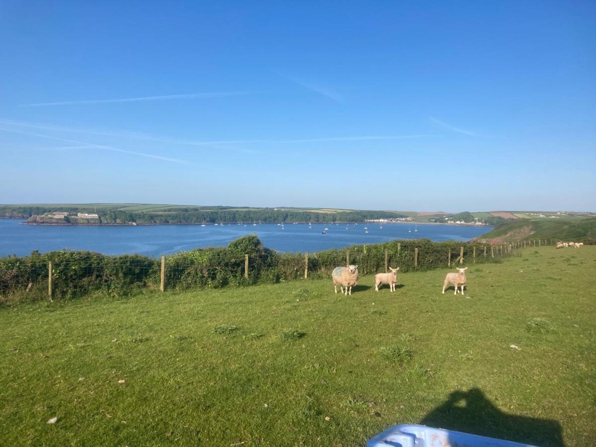 Coast Path Camping Hotel Haverfordwest Eksteriør billede